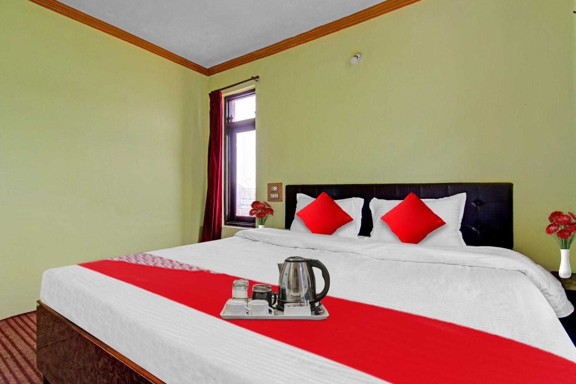 Hotel O Jay Palace Srīnagar Dış mekan fotoğraf